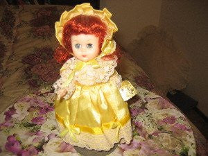 Ginny (1985) Redhead Vogue Doll