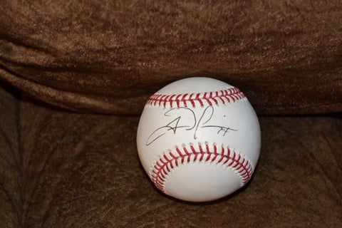 San Francisco Giants Autographed baseball by Fred Lewis